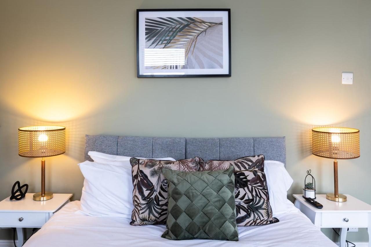 Levi Suite By Koya Homes - 3-Bedroom Home, Downtown Cardiff, Free Parking מראה חיצוני תמונה
