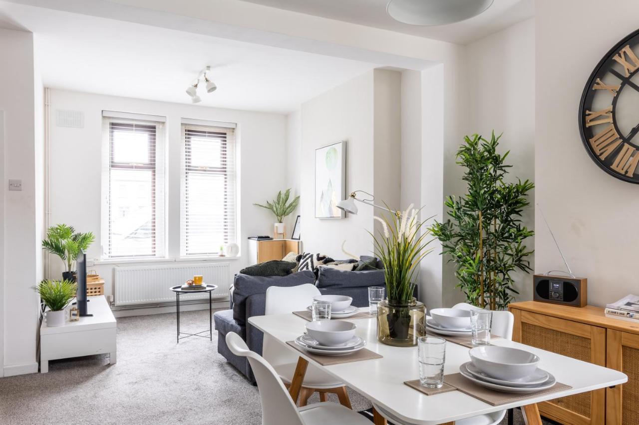 Levi Suite By Koya Homes - 3-Bedroom Home, Downtown Cardiff, Free Parking מראה חיצוני תמונה