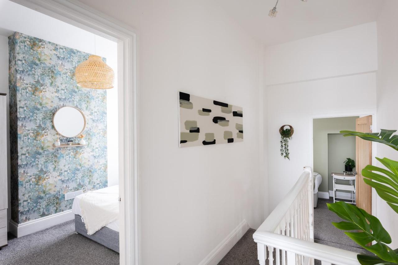 Levi Suite By Koya Homes - 3-Bedroom Home, Downtown Cardiff, Free Parking מראה חיצוני תמונה